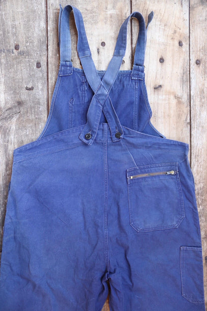 Vintage French blue workwear overalls dungarees 1950s sun faded cotton twill work chore 40” x 26” darned repaired