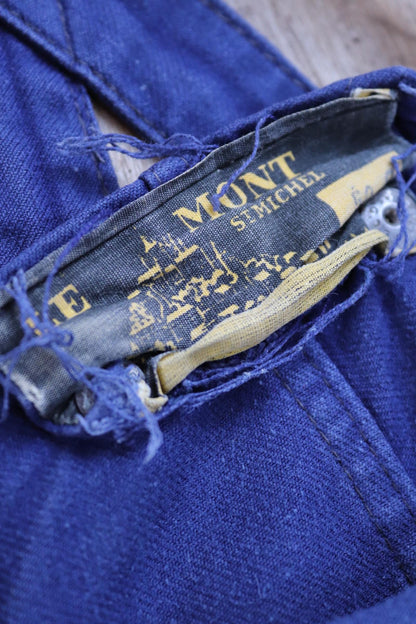 Vintage French workwear overalls dungarees Le Mont St Michel 1950s sun faded blue cotton twill work chore 41” x 26” darned repaired