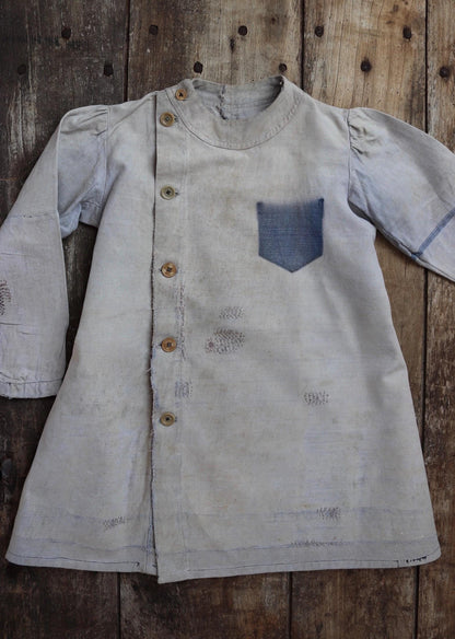 Vintage French workwear antique linen 1800s 1900s kids childrens faded indigo blue school dress smock 34” chest age 4 5 6