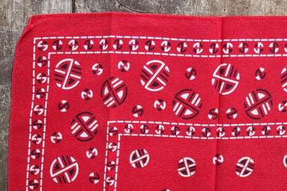 Vintage 1960s 60s turkey red printed bandana pocket square neckerchief cotton color colour fast workwear RN 13960