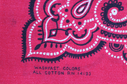 Vintage 1960s 60s turkey red printed bandana pocket square neckerchief cotton color colour fast workwear RN 14193