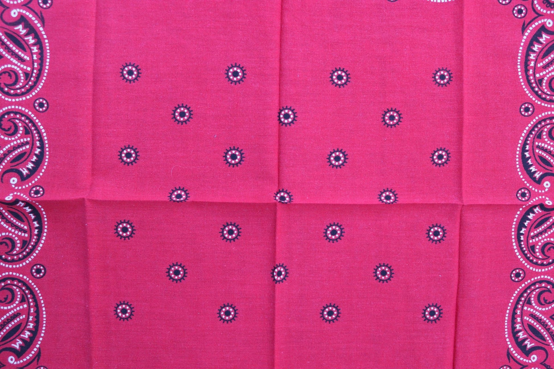 Vintage 1960s 60s turkey red printed bandana pocket square neckerchief cotton color colour fast workwear RN 14193