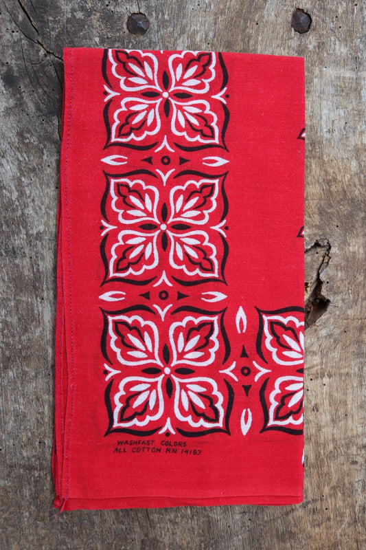 Vintage 1960s 60s turkey red printed bandana pocket square neckerchief cotton color colour fast workwear RN 14193