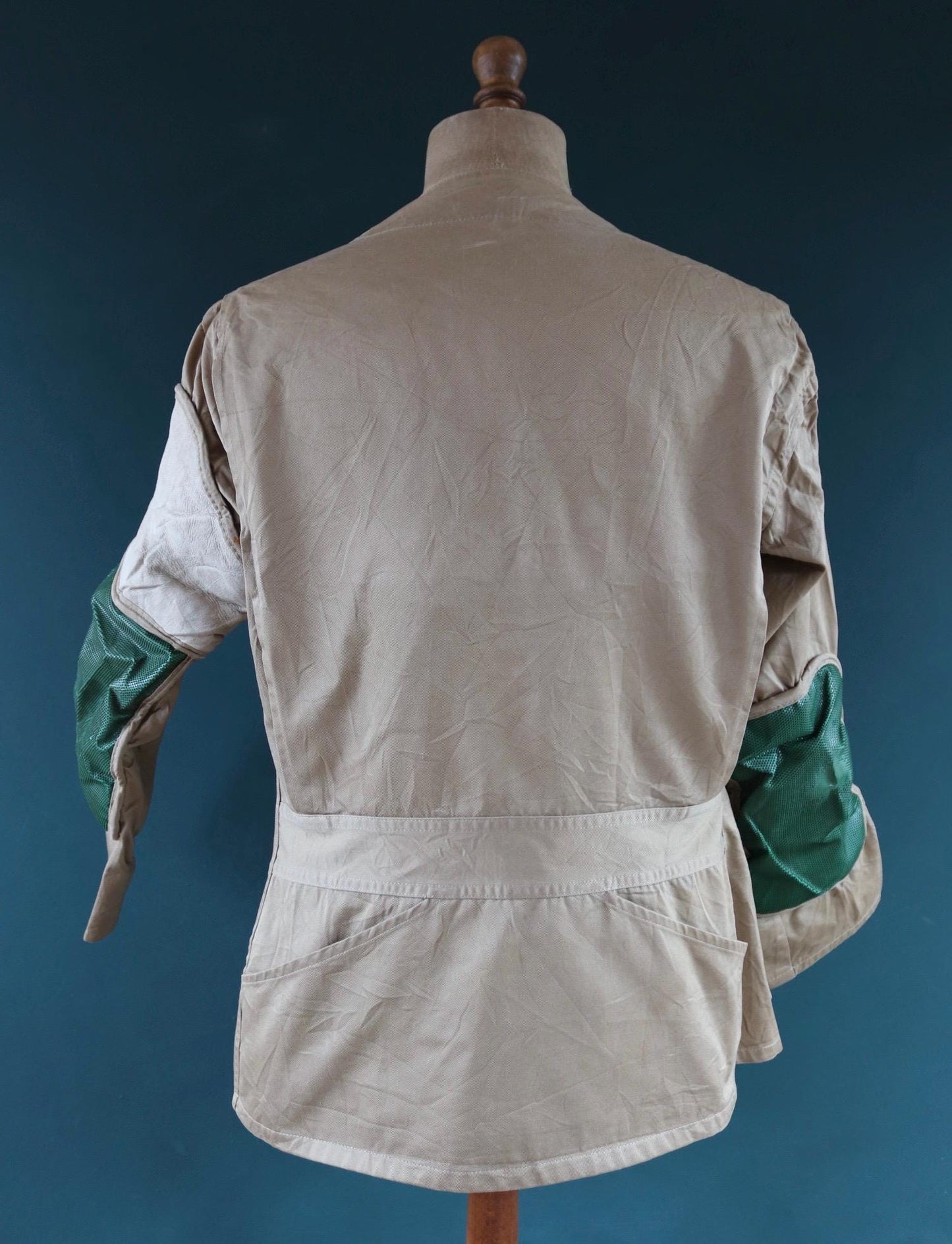 Vintage 1960s shooting jacket - rifle club - 10-X hunting - 42” chest