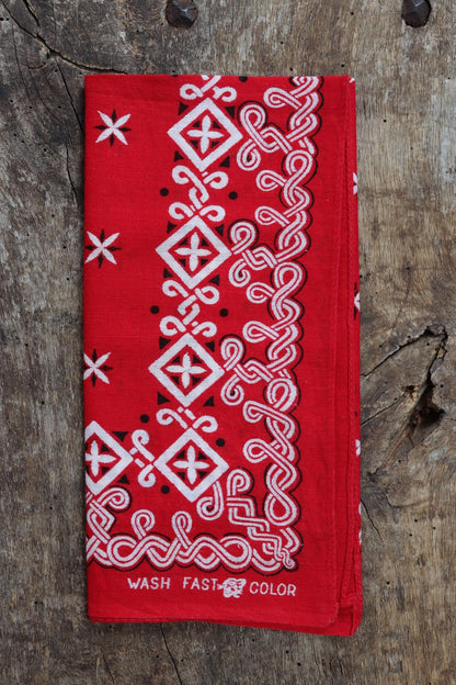 Vintage 1960s red cotton bandana - tiger head - workwear neckerchief - WPL 9939 - Western cowboy - made in USA