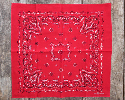 Vintage 1940s 40s trunk up Elephant brand cotton colourfast colorfast turkey red bandana pocket square neckerchief paisley Davis Catterall