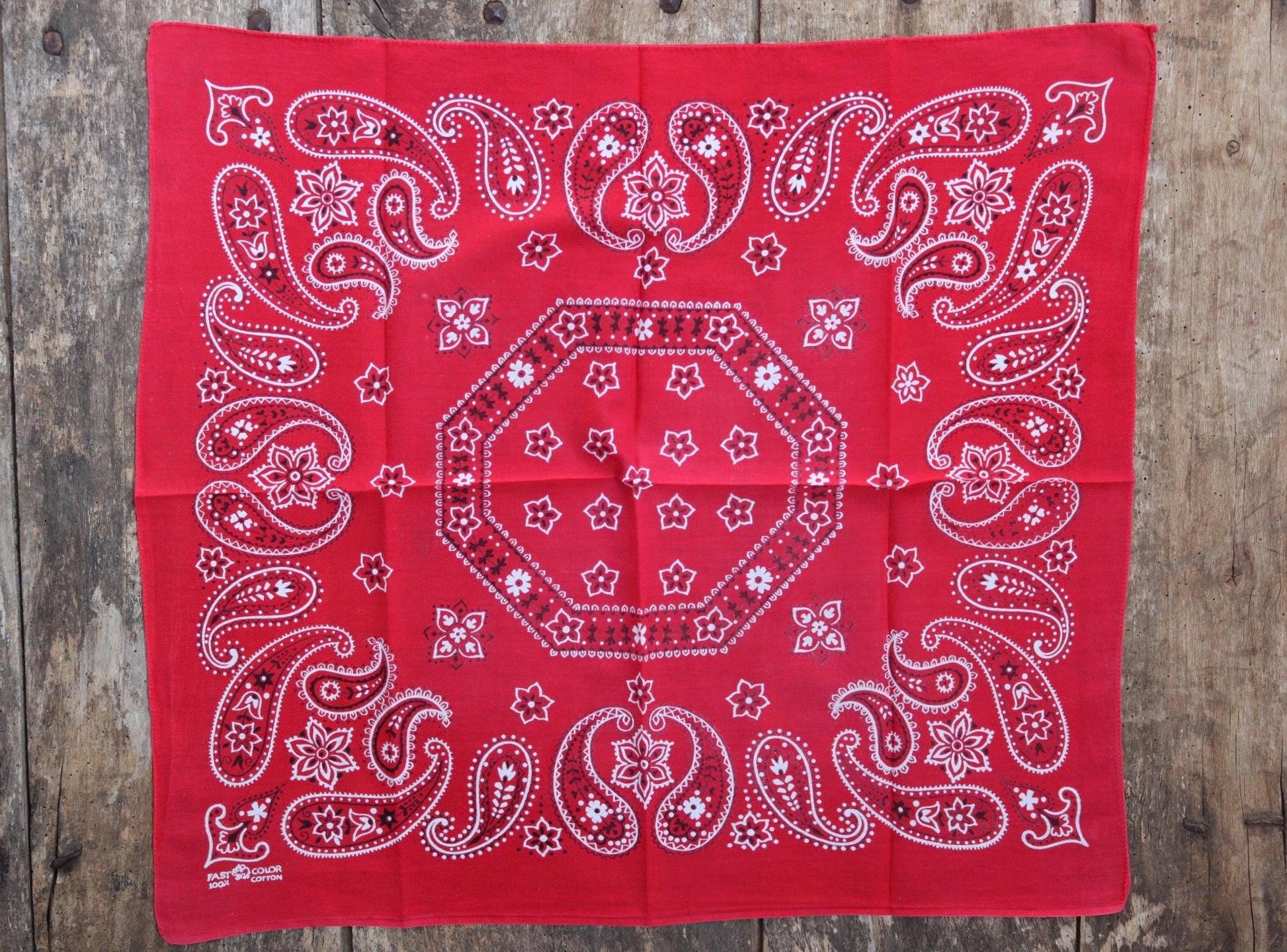 Vintage 1960s 60s trunk up Elephant brand cotton colourfast colorfast turkey red bandana pocket square neckerchief paisley Davis Catterall