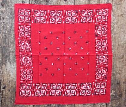 Vintage 1960s 60s turkey red printed bandana pocket square neckerchief cotton color colour fast workwear RN 14133