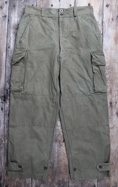 Vintage French workwear trousers cargo pants M47 M-47 French khaki green cotton overalls army military 35” x 30” 1940s 1950s work chore