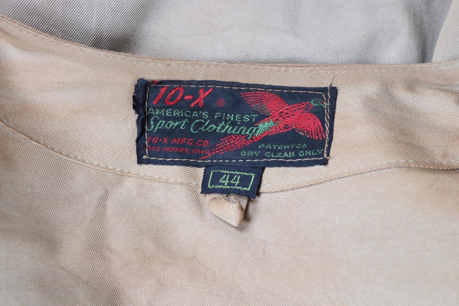 Vintage 1960s 60s khaki brown 10-X hunting shooting rifle jacket chain stitch club patch 44” chest half belt