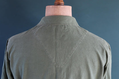 Vintage 1970s Swedish military workwear shirt - M59 - fältskjorta - green cotton army smock - 47” chest