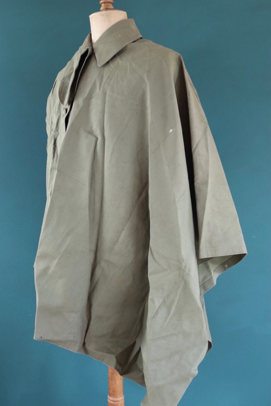 Vintage 1950s British army gas cape - waterproof poncho - rubberised cotton - khaki green - rainproof walking - size free