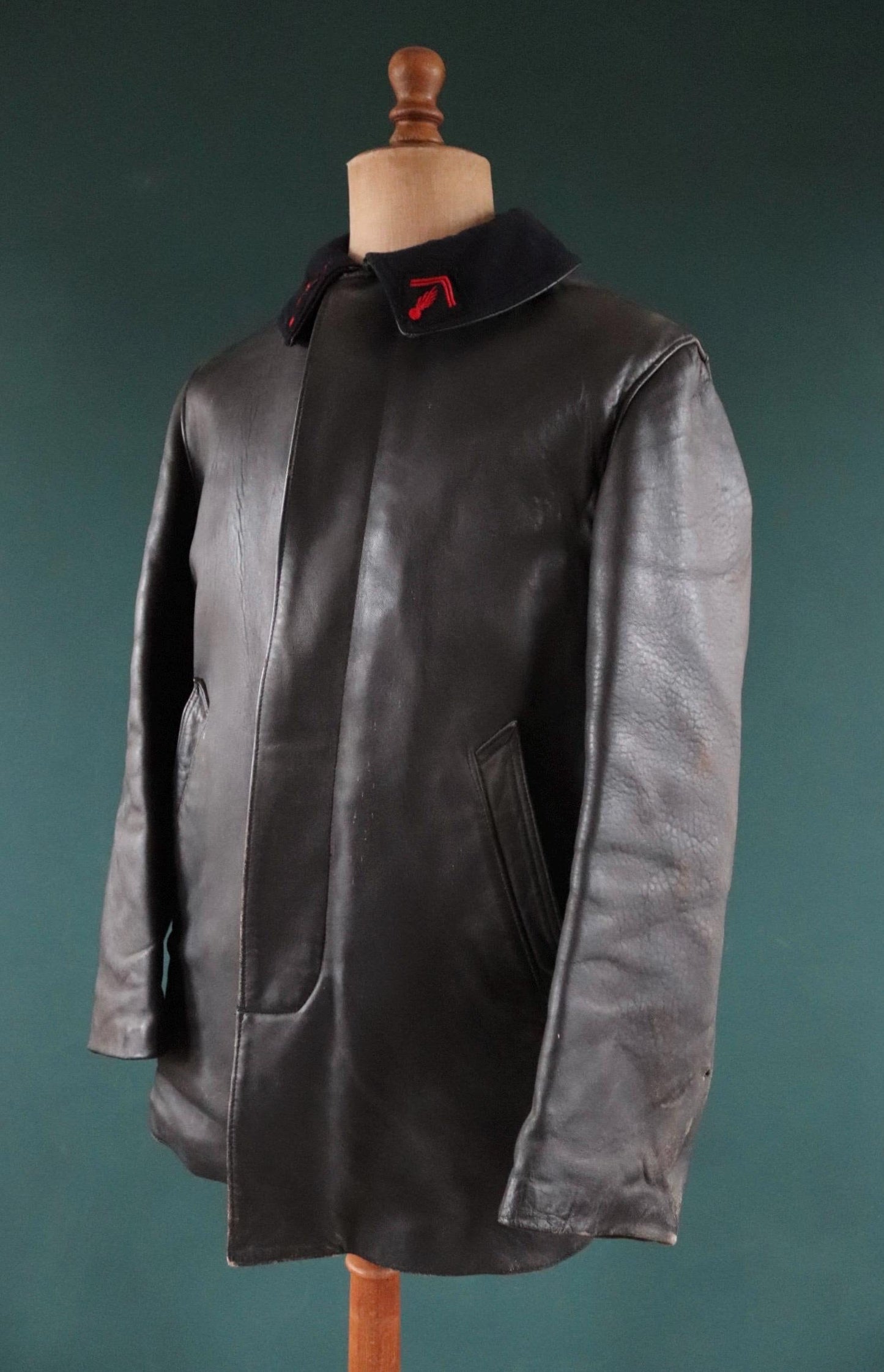 Vintage 1960s 60s 1970s 70s leather jacket French firefighter fireman pompier black Le Corbusier 44” chest workwear work chore