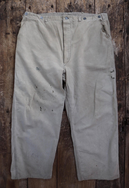 Vintage 1940s 40s 1950s 50s Swedish military cotton twill utility field trousers pants workwear work chore buckle cinch back 41” x 27”