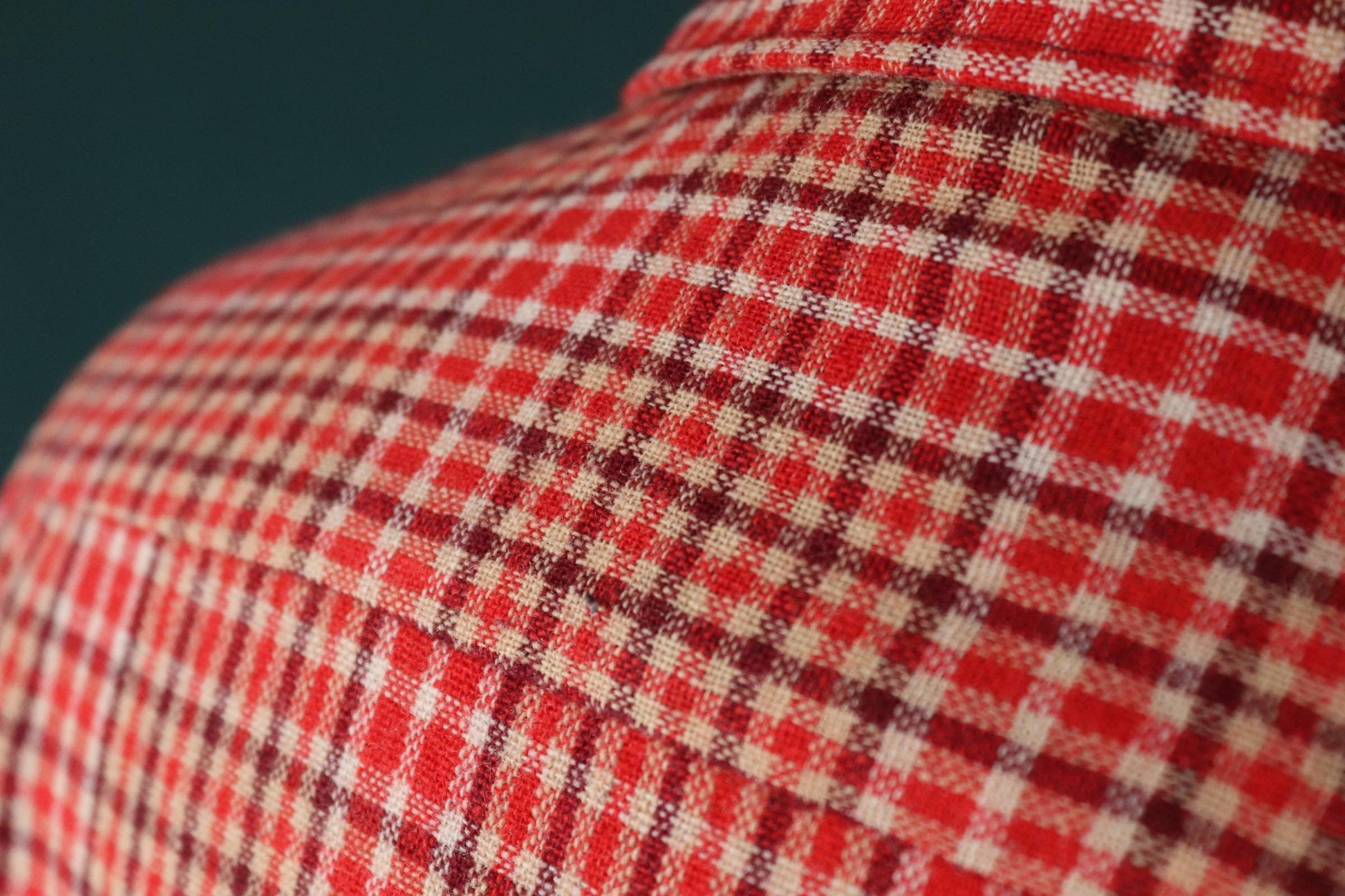 Vintage 1960s wool shirt red burgundy plaid 1970s 49” chest loop collar