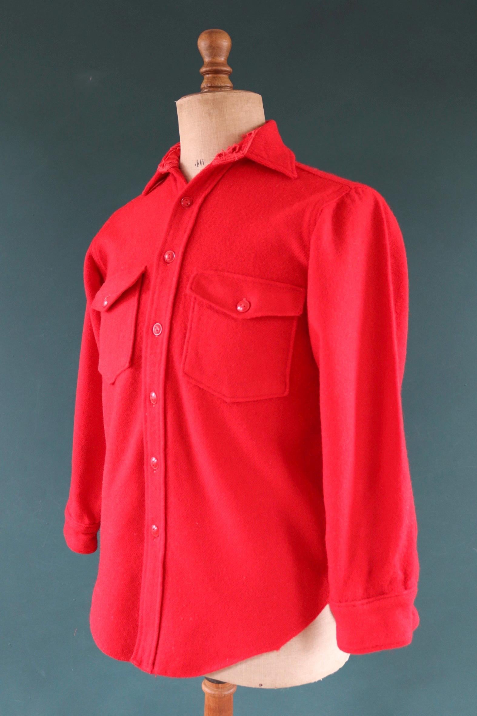 Vintage Woolrich wool shirt 1950s plain red camp camping hiking 40” chest