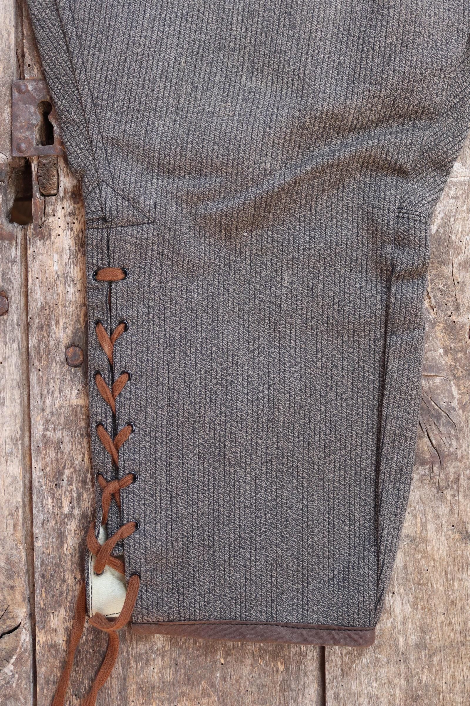 Vintage French workwear trousers jodhpurs 1960s brown velours côtelé corduroy hunting riding breeches 40” x 26”