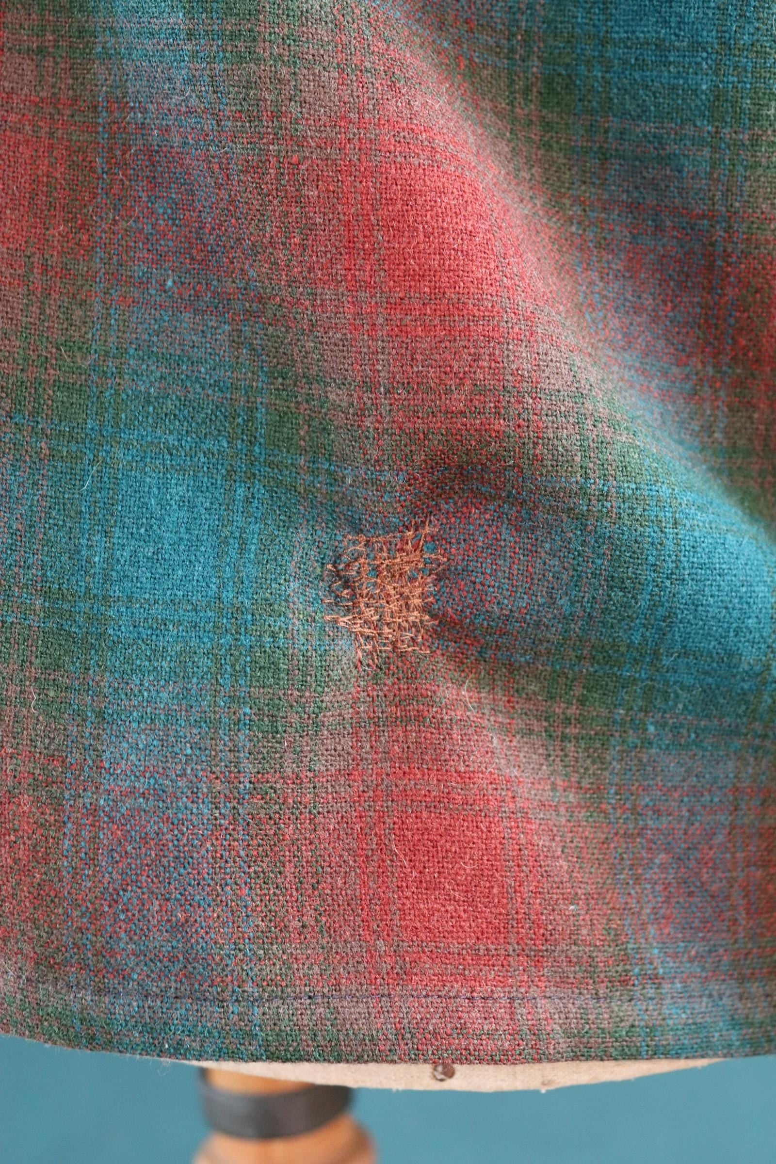 Vintage 1960s wool shadow plaid shirt brown green 46” chest loop collar