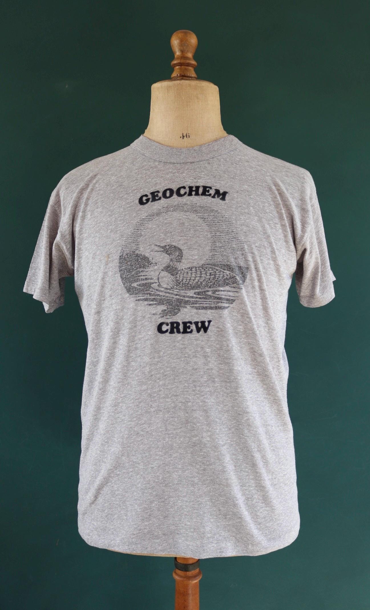 Vintage 1970s 80s grey marl t shirt - geochem crew - water bird print - 41” chest