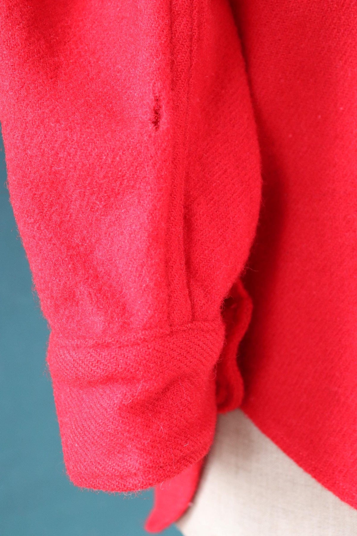 Vintage 1950s Woolrich shirt - plain red wool - camp camping hiking - 40” chest
