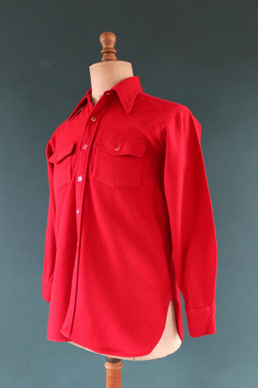 Vintage 1960s wool shirt plain red 41” chest