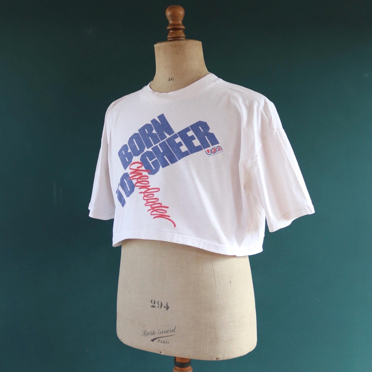 Vintage 1980s 90s cropped cheerleader t shirt - born to cheer - oversized boxy fit - sportswear - 50” chest