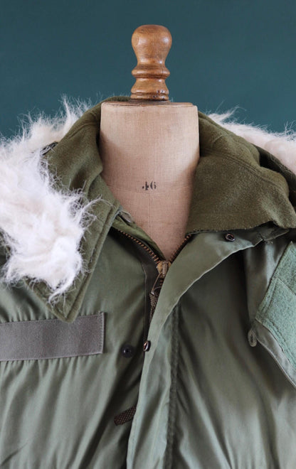 Vintage M65 fishtail parka jacket US military Vietnam era mod scooter 48” chest