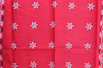 Vintage 1950s 60s red bandana - printed pocket square - colourfast cotton workwear neckerchief - RN 14193