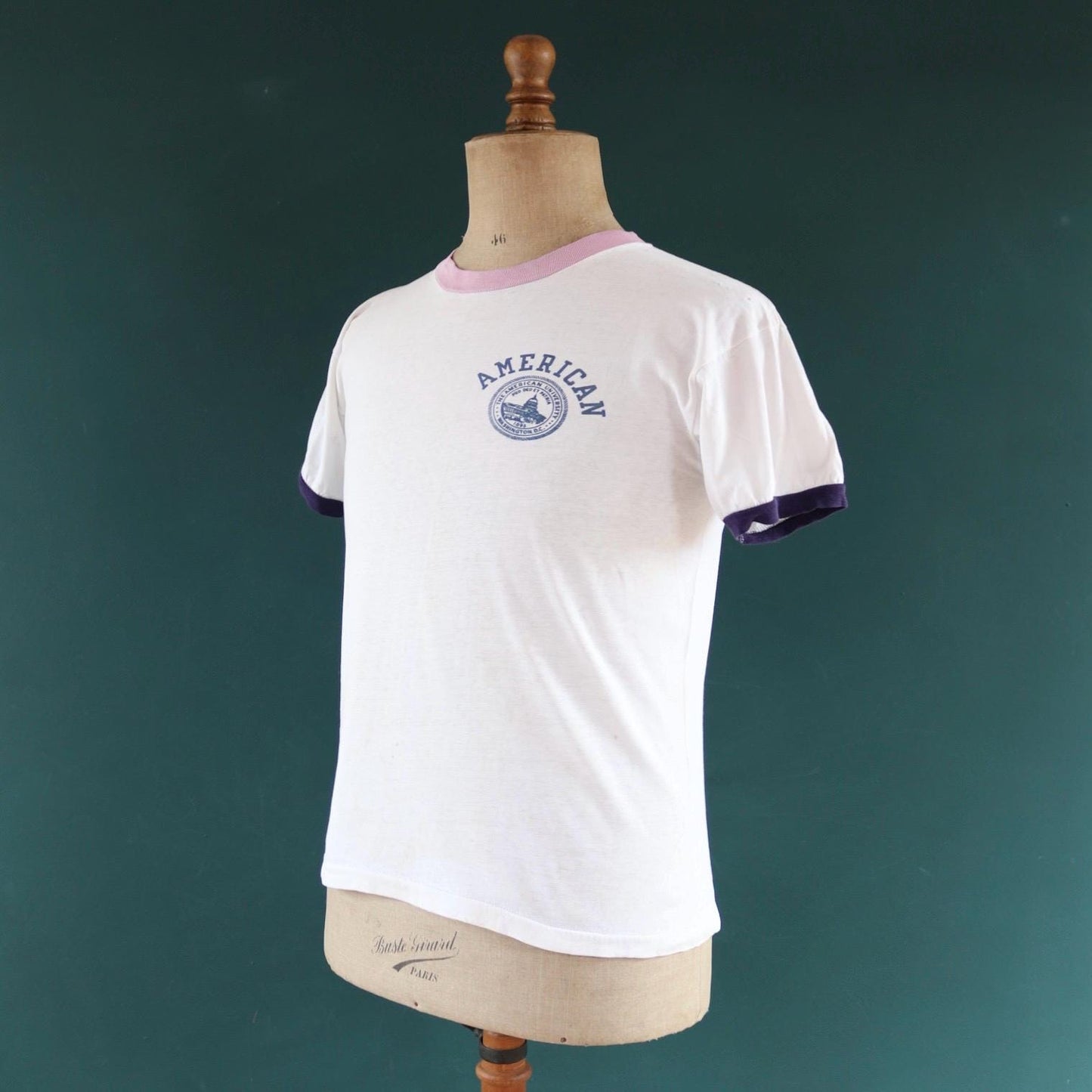 Vintage 1980s Champion t shirt - Washington print - 39” chest - varsity sportswear - made in USA