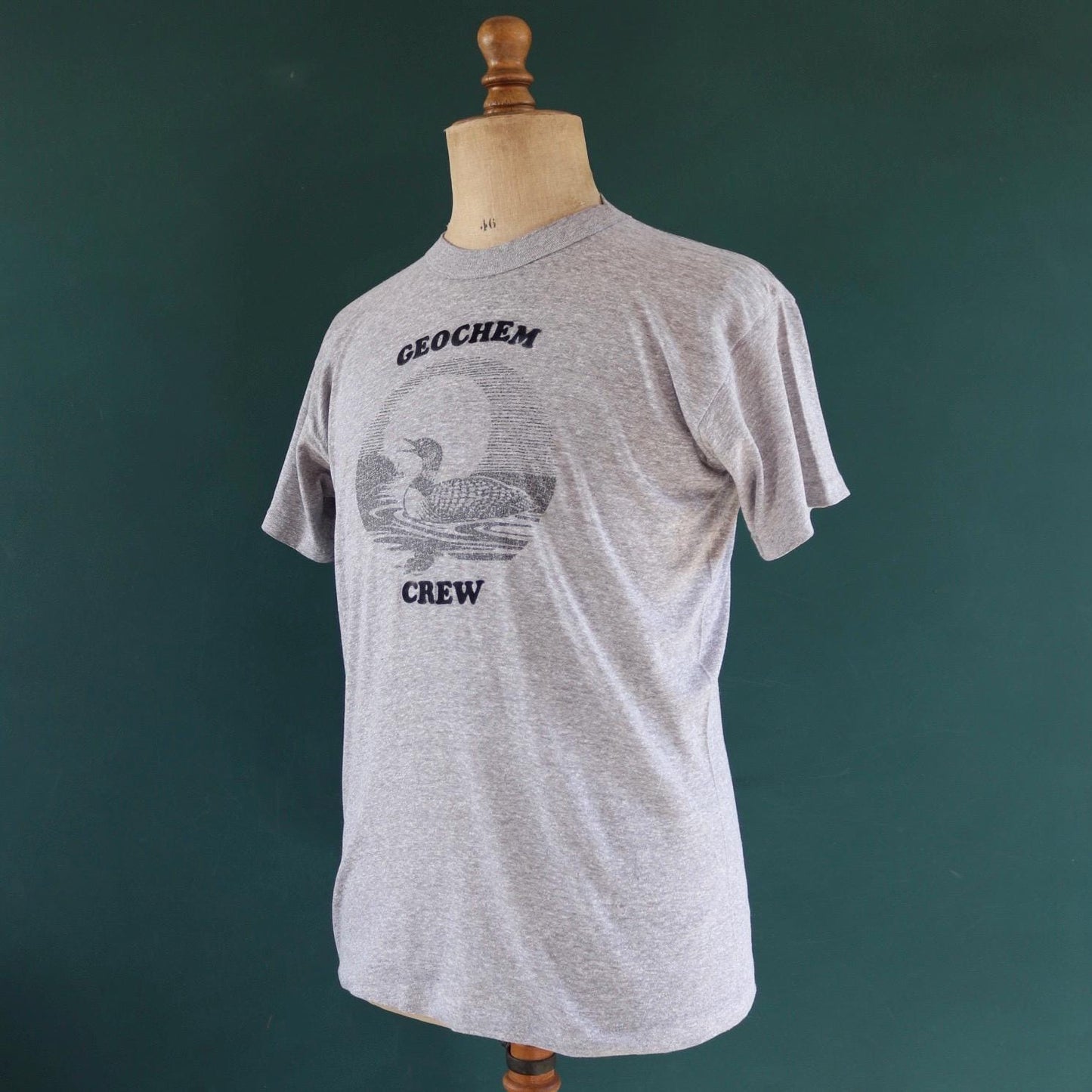 Vintage 1970s 80s grey marl t shirt - geochem crew - water bird print - 41” chest
