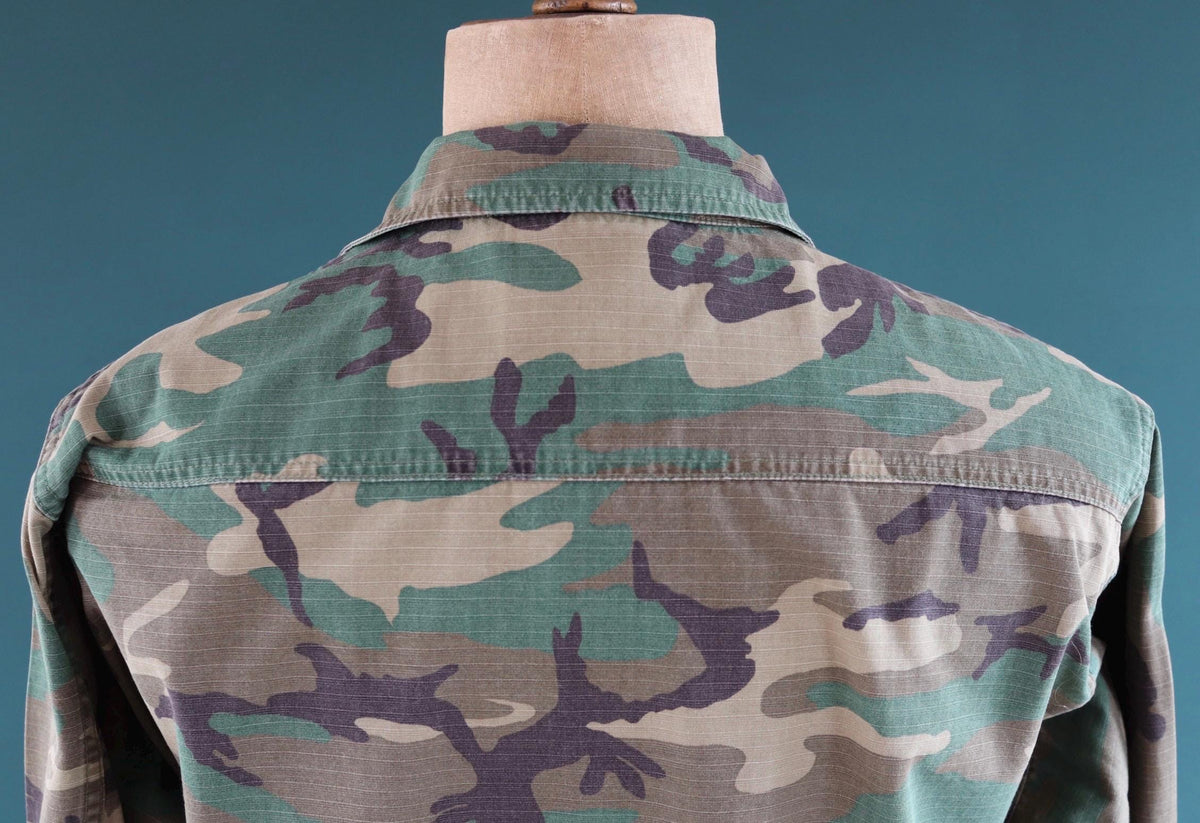 Vintage 1980s USMC camouflage shirt - rip stop - US marine corps - jungle jacket - 47" chest