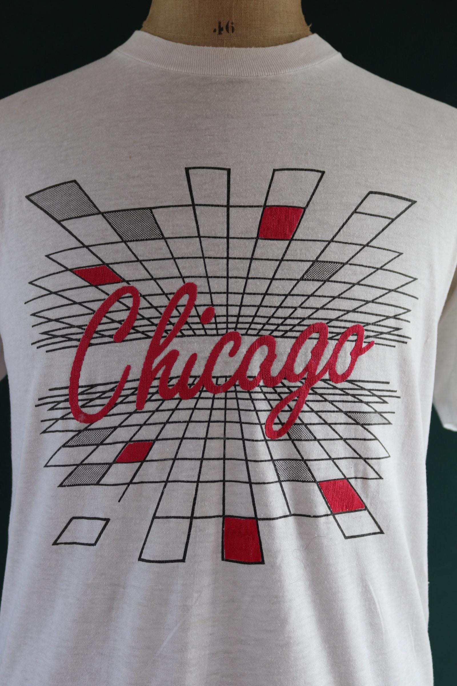 Vintage 1980s Chicago t shirt - dancefloor print - house music - 40” chest