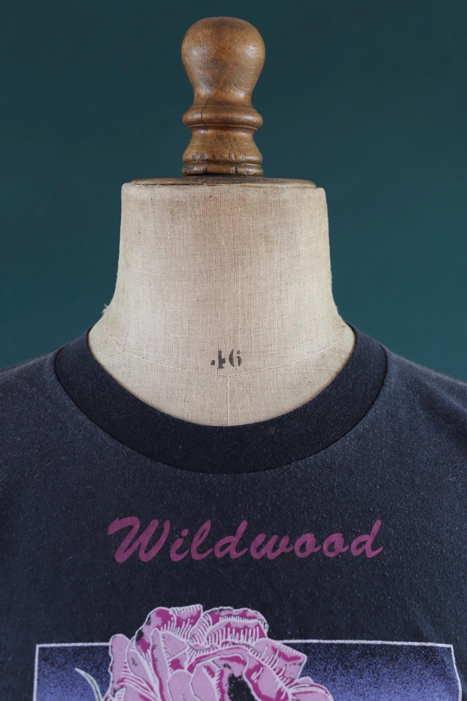 Vintage 1990s faded black t shirt - sleeveless vest top - 41” chest