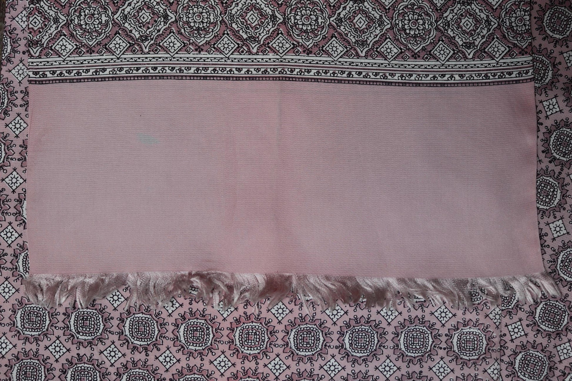 Vintage mens neck scarf - pink and white - mod style - Goodwood festival - wedding attire