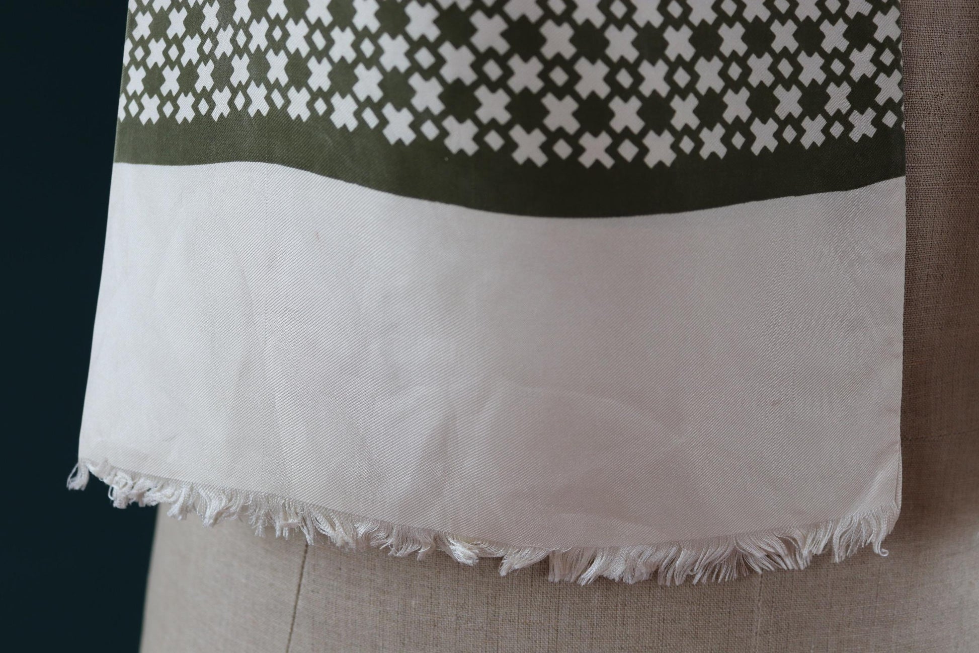 Vintage mens neck scarf - green and cream - mod style - Goodwood festival - wedding attire