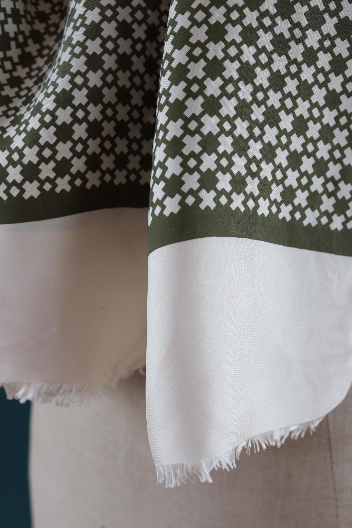 Vintage mens neck scarf - green and cream - mod style - Goodwood festival - wedding attire