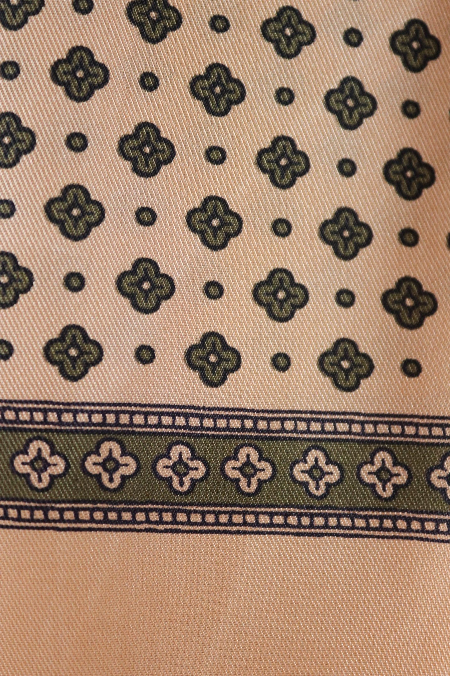 Vintage mens neck scarf - green and peach - mod style - Goodwood festival - wedding attire
