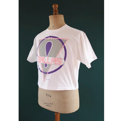 Vintage 1980s cropped t shirt - Dallas - neon print - boxy fit - 44” chest