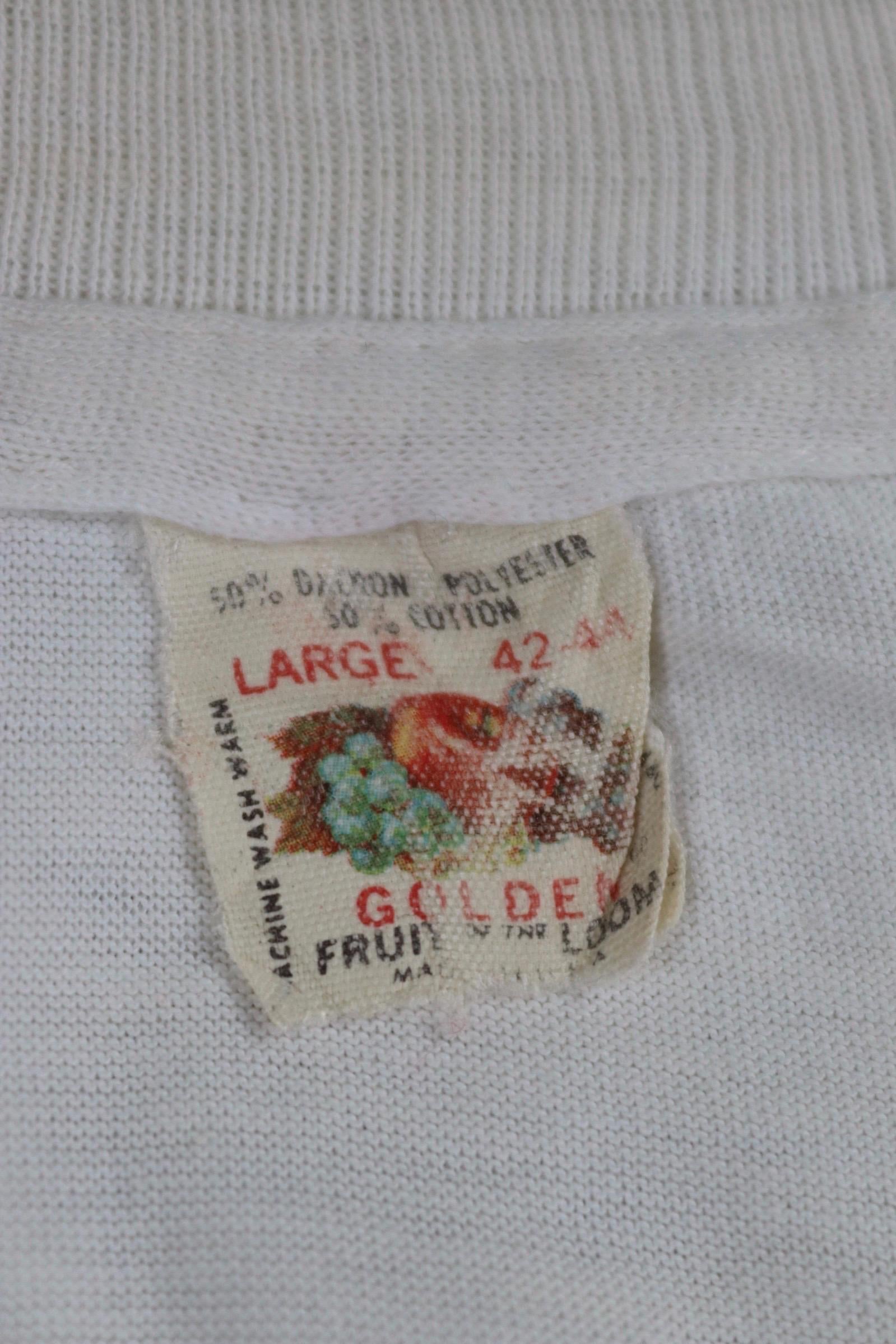 Vintage 1970s Fruit of the loom white t shirt - thrashed tee - coat of arms print - 40” chest
