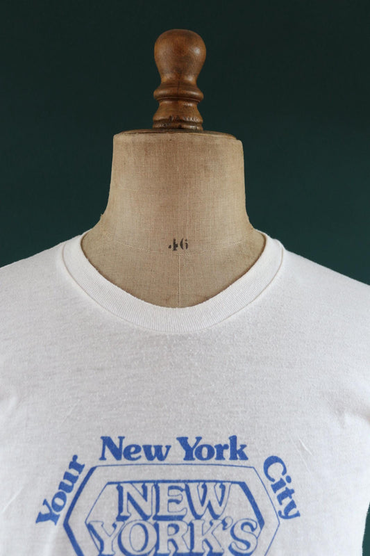 Vintage 1980s NYC white t shirt - single stitch - car dealership tee - Renault car print - 42” chest