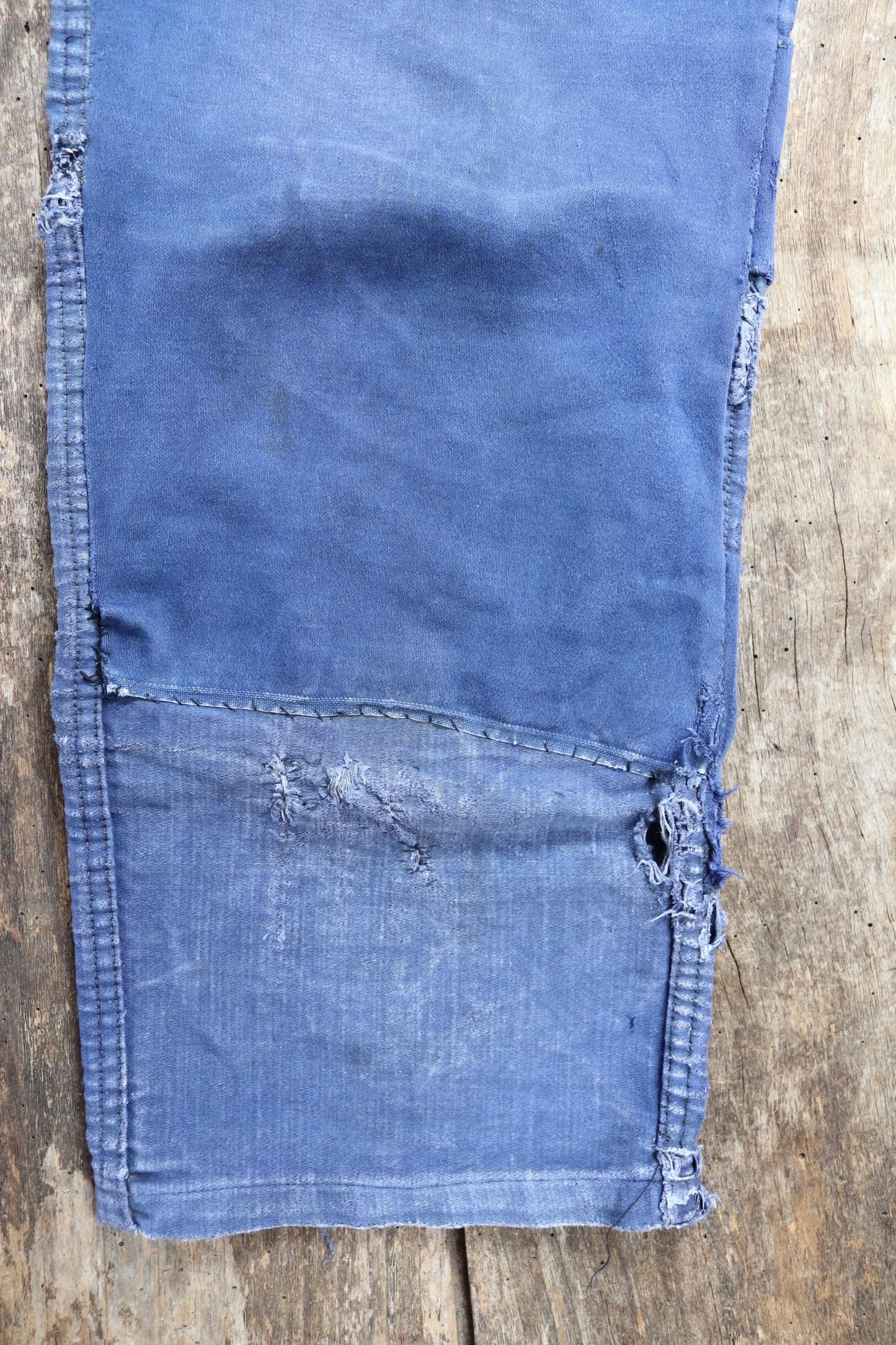 Vintage 1930s 40s French workwear trousers - Le Mont St Michel chore pants - blue moleskin - darned and repaired - 31” x 25”