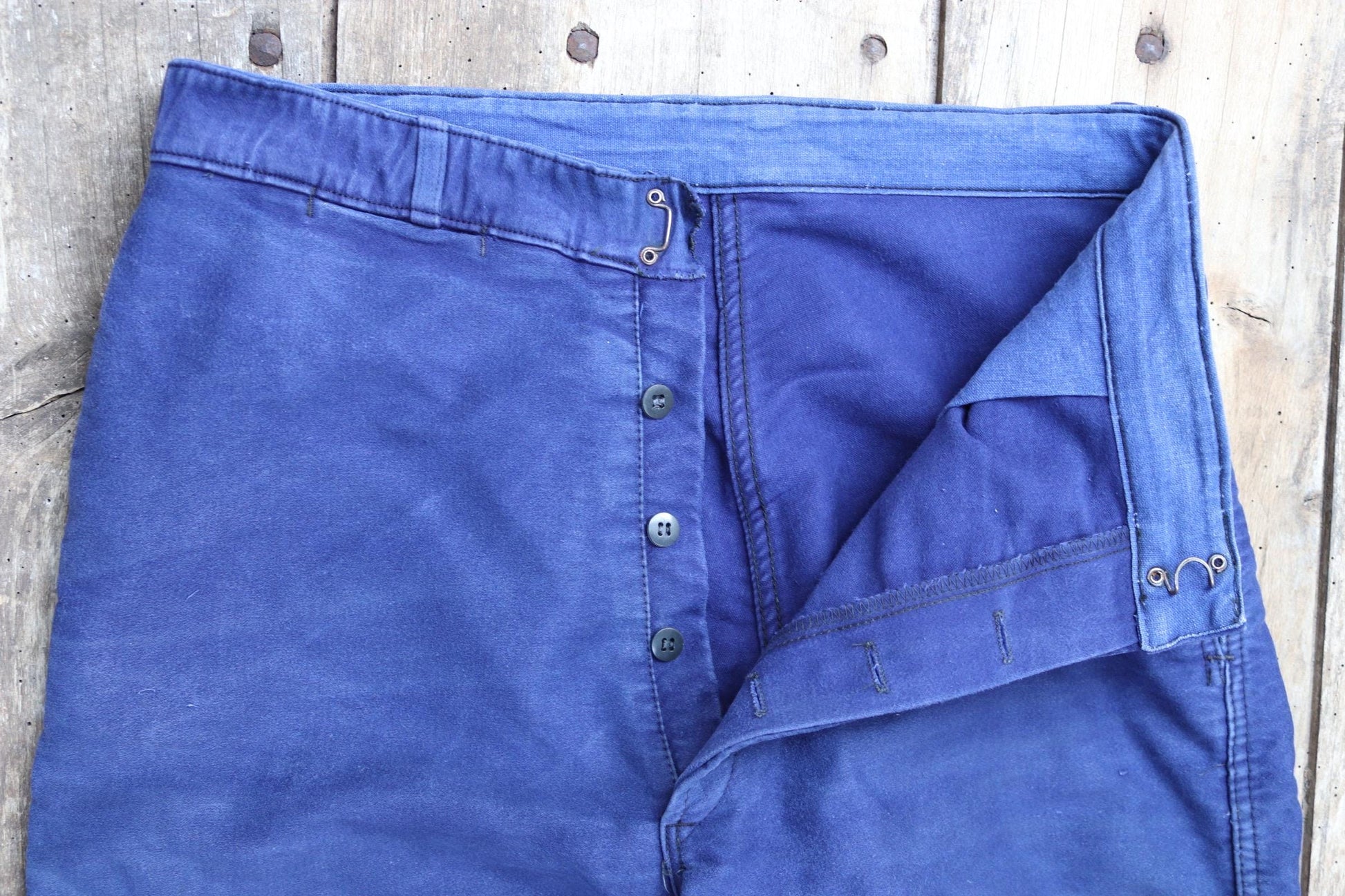 Vintage 1960s 70s French moleskin trousers - blue cotton workwear - chore pants - Le Mont St Michel - 31” x 23”