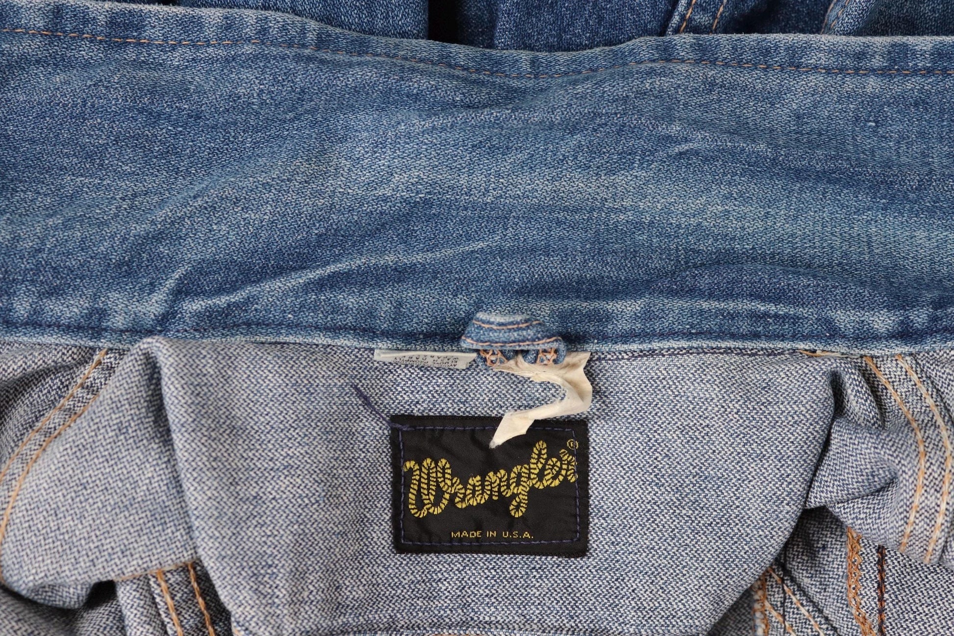 Vintage 1970s 80s Wrangler denim jacket - 39" chest - faded workwear