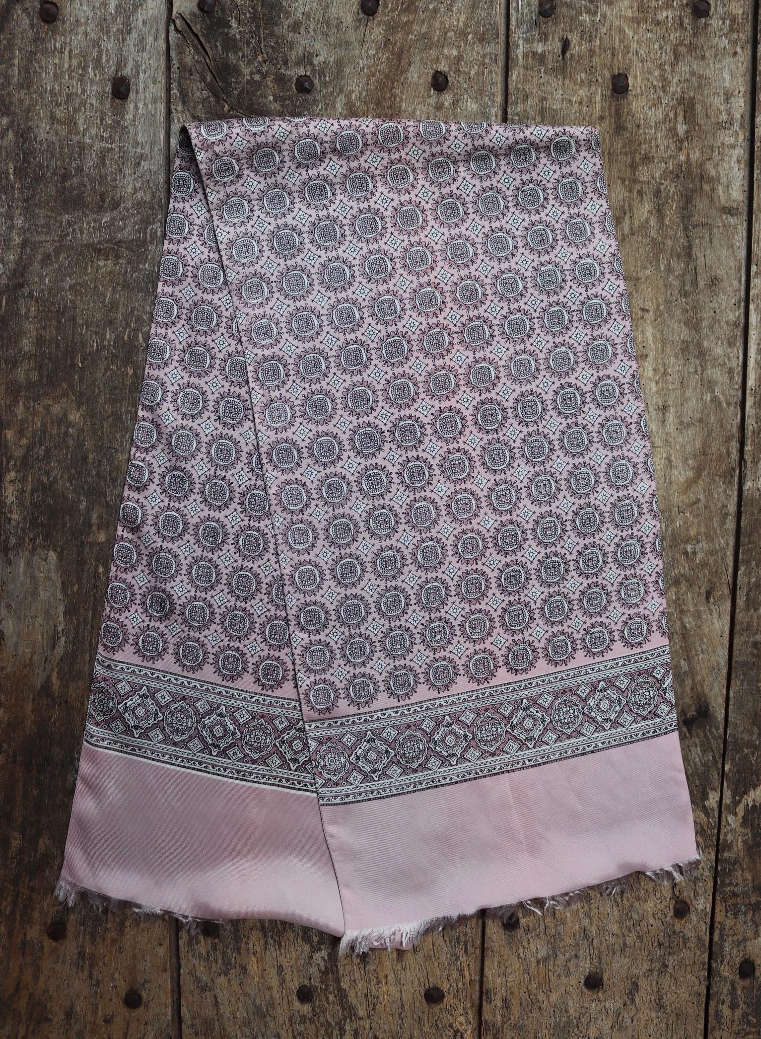 Vintage mens neck scarf - pink and white - mod style - Goodwood festival - wedding attire