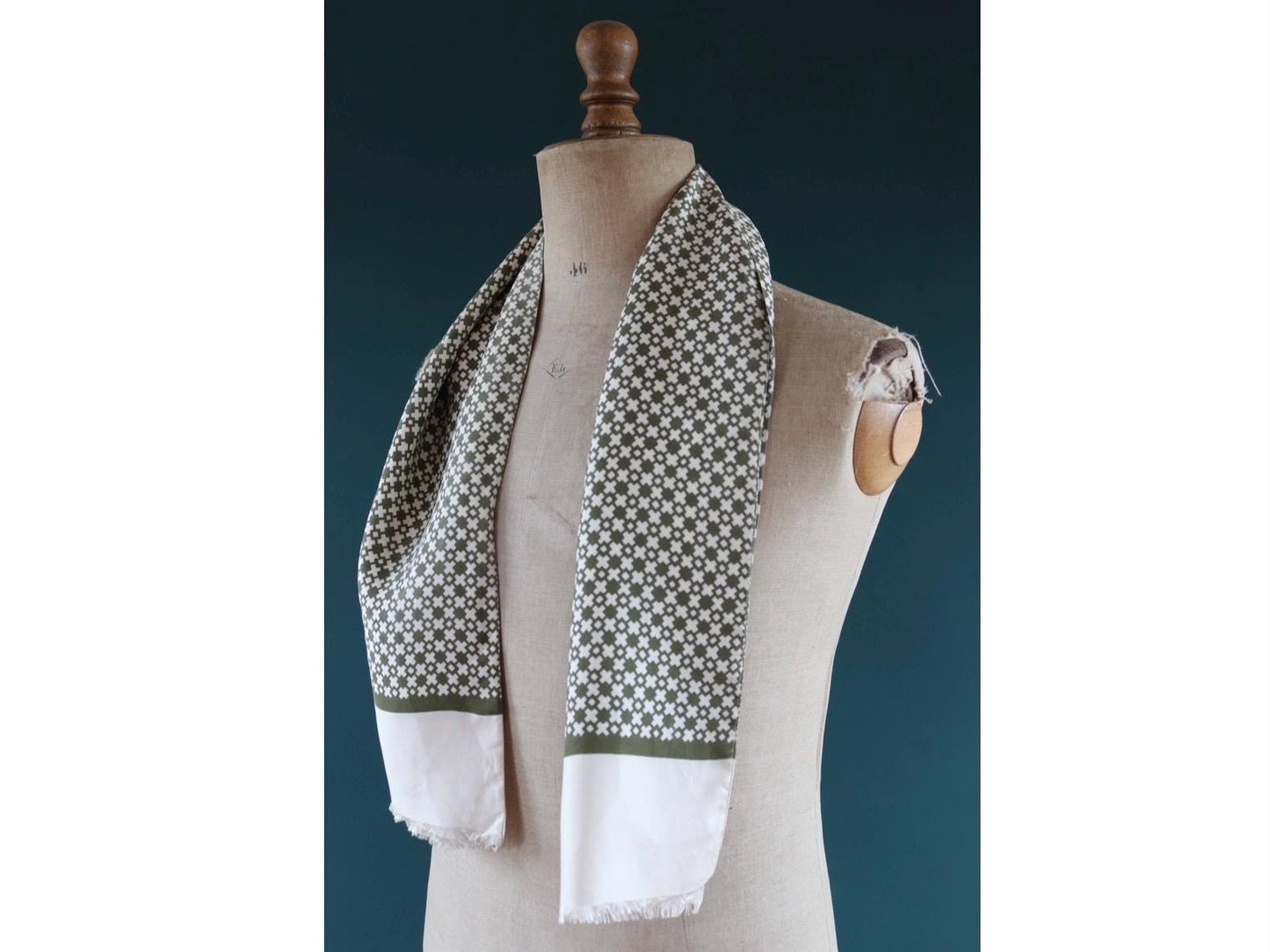 Vintage mens neck scarf - green and cream - mod style - Goodwood festival - wedding attire