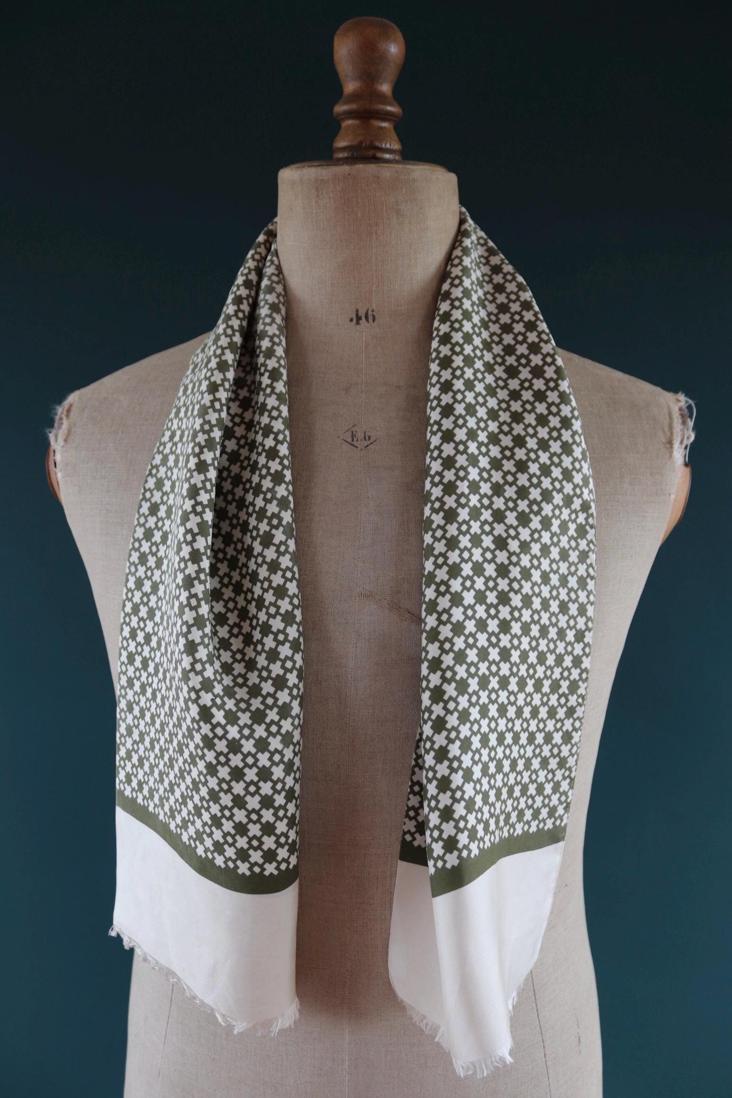 Vintage mens neck scarf - green and cream - mod style - Goodwood festival - wedding attire