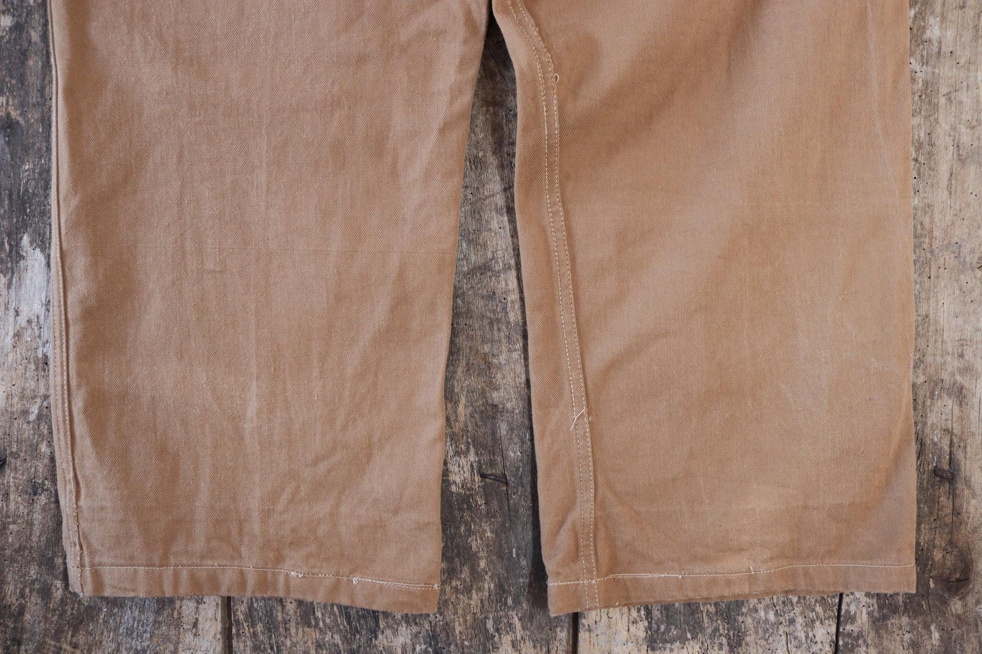 Vintage 1940s Women’s Land Army workwear overalls - land girl dungarees - bib and brace - 32” x 29”