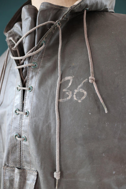 Vintage 1960s 70s Italian navy smock - foul weather anorak - military parka - sailor workwear - 52” chest