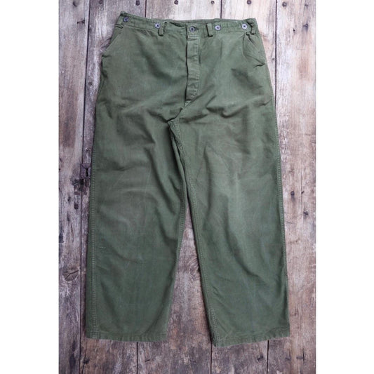 Vintage 1940s 50s workwear trousers - Swedish military utility pants - buckle back cotton twill - 35” x 28”