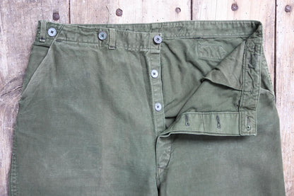 Vintage 1940s 50s workwear trousers - Swedish military utility pants - buckle back cotton twill - 35” x 31”
